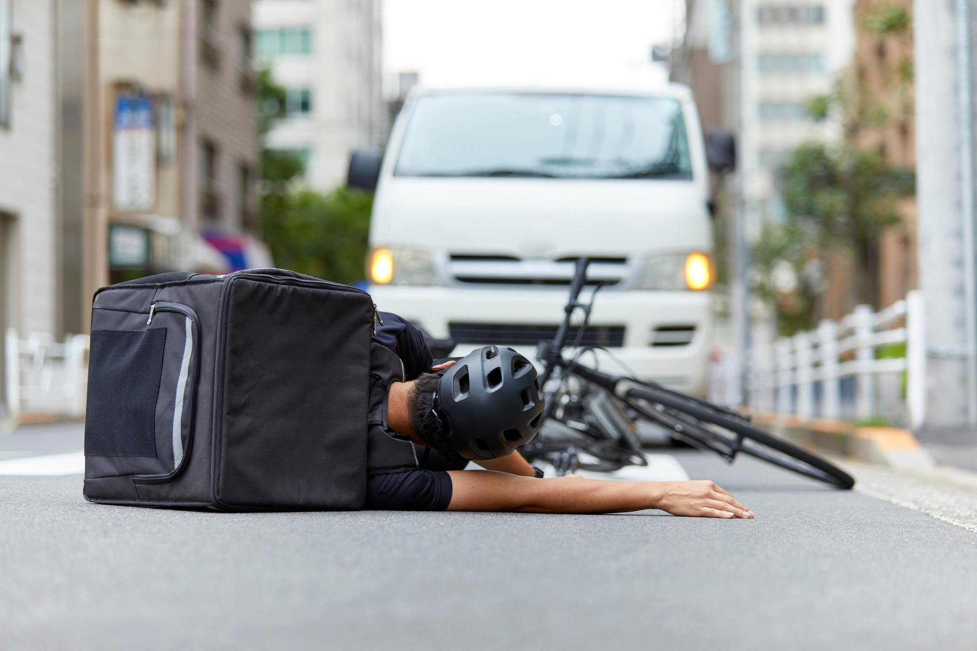 Bicycle victim of an accident with a car.
